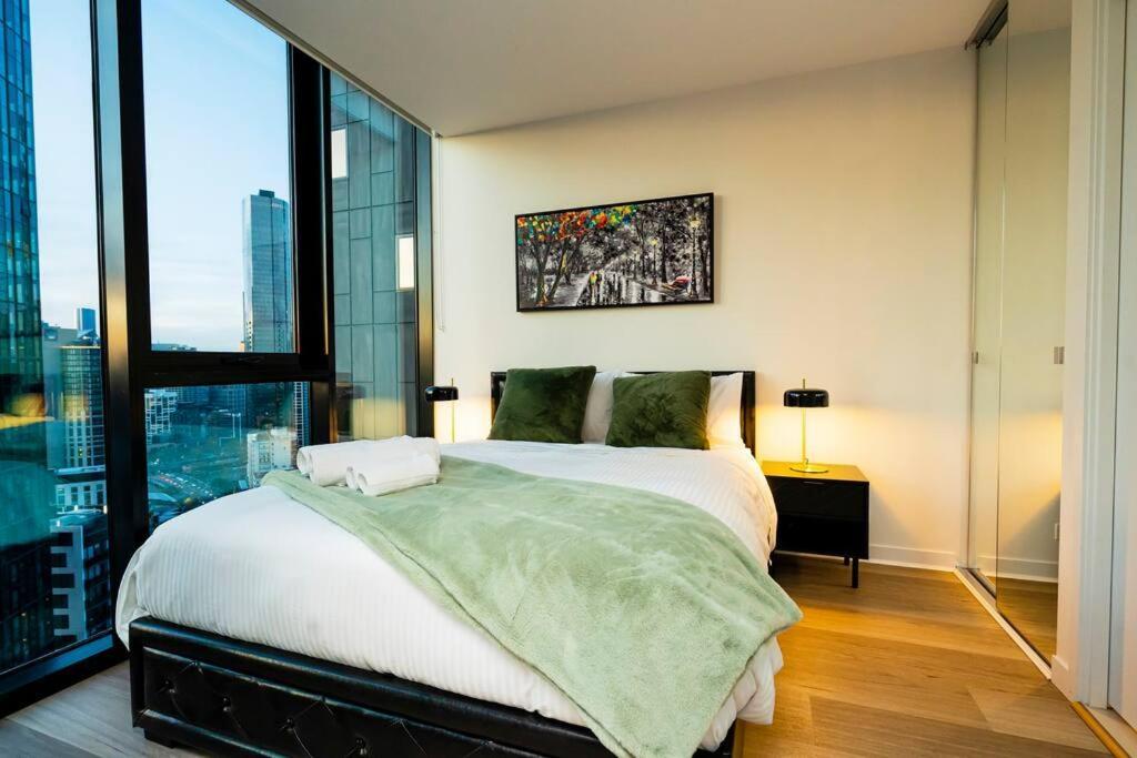 Luxe Haven - 42Nd Floor Panoramic City Views Мельбурн Экстерьер фото